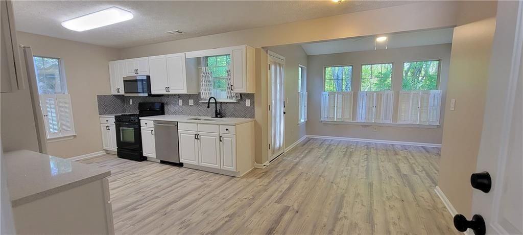 3324 Benthollow Ln - Photo 4 of 16