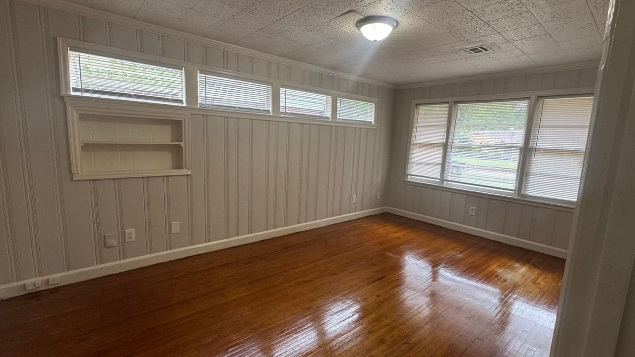 4533 Dunn Ave - Photo 7 of 14