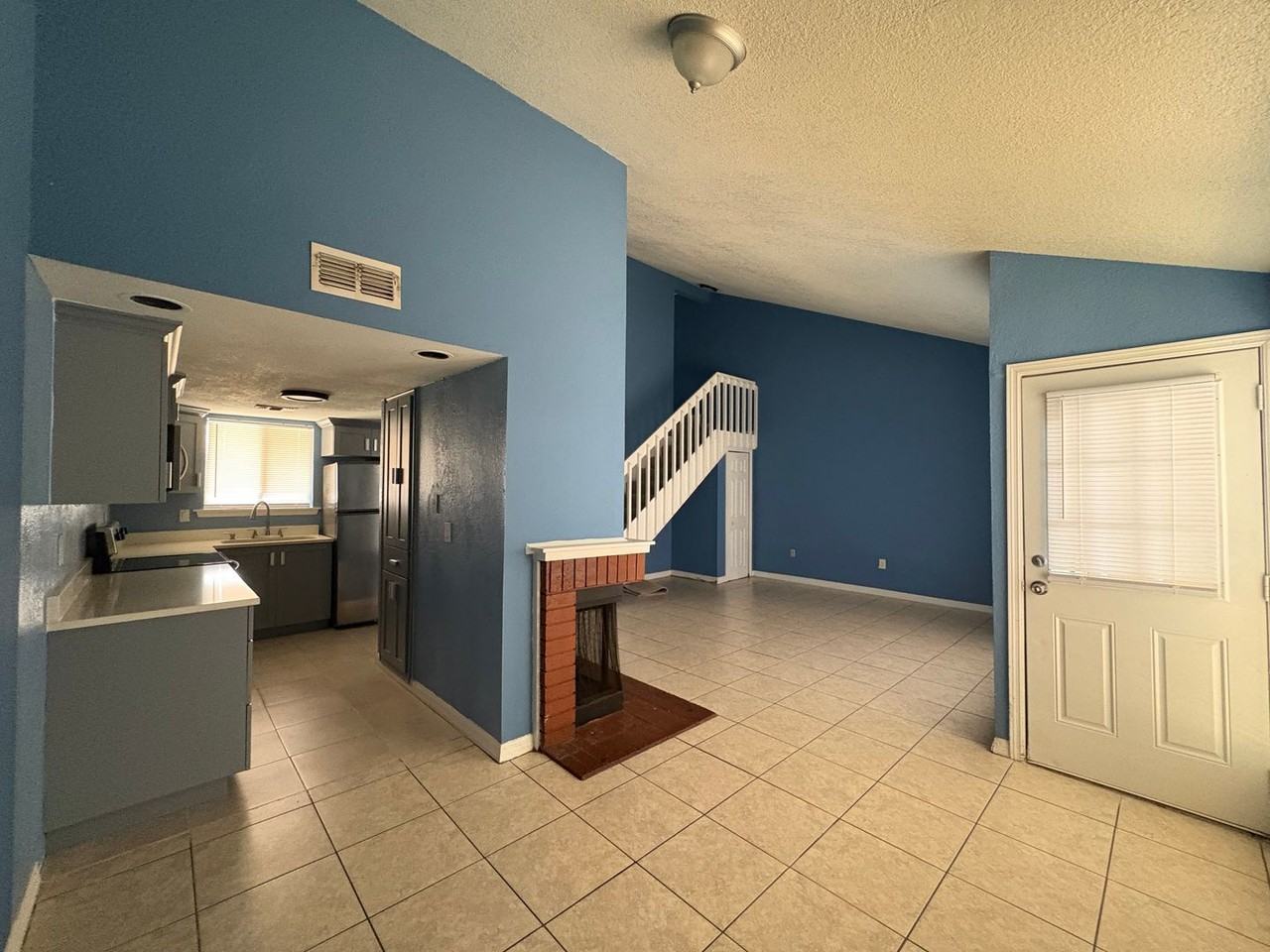 620 Trinidad Ct #620 - Photo 2 of 17