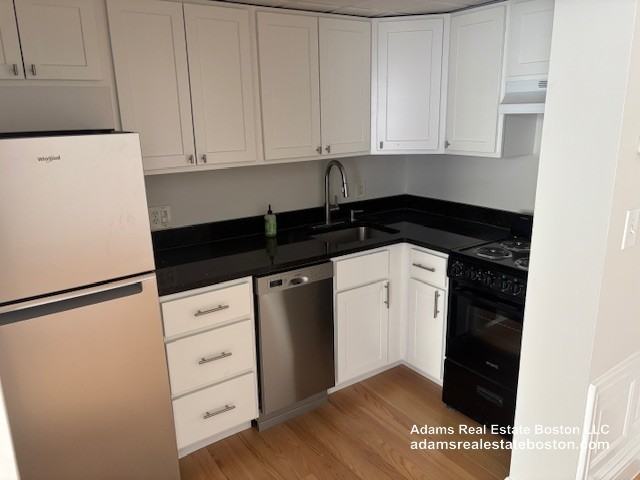 464-466 Commonwealth Ave. & Charlesgate #707 - Photo 3 of 7
