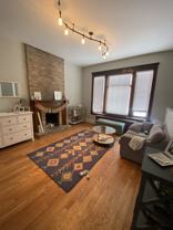 1008 W Altgeld St #1 - Photo 1 of 1