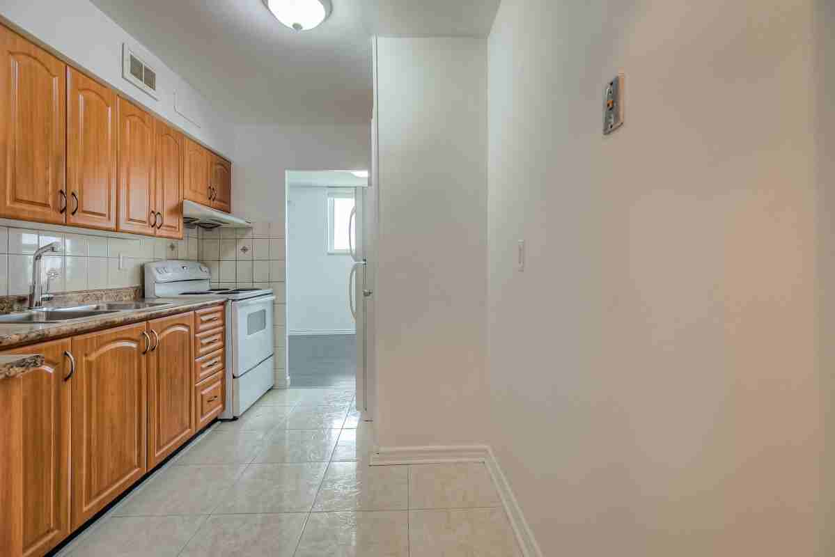 1350 York Mills Rd #1802 - Photo 5 of 50