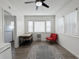 740 Daisy Ave - Photo 1 of 1
