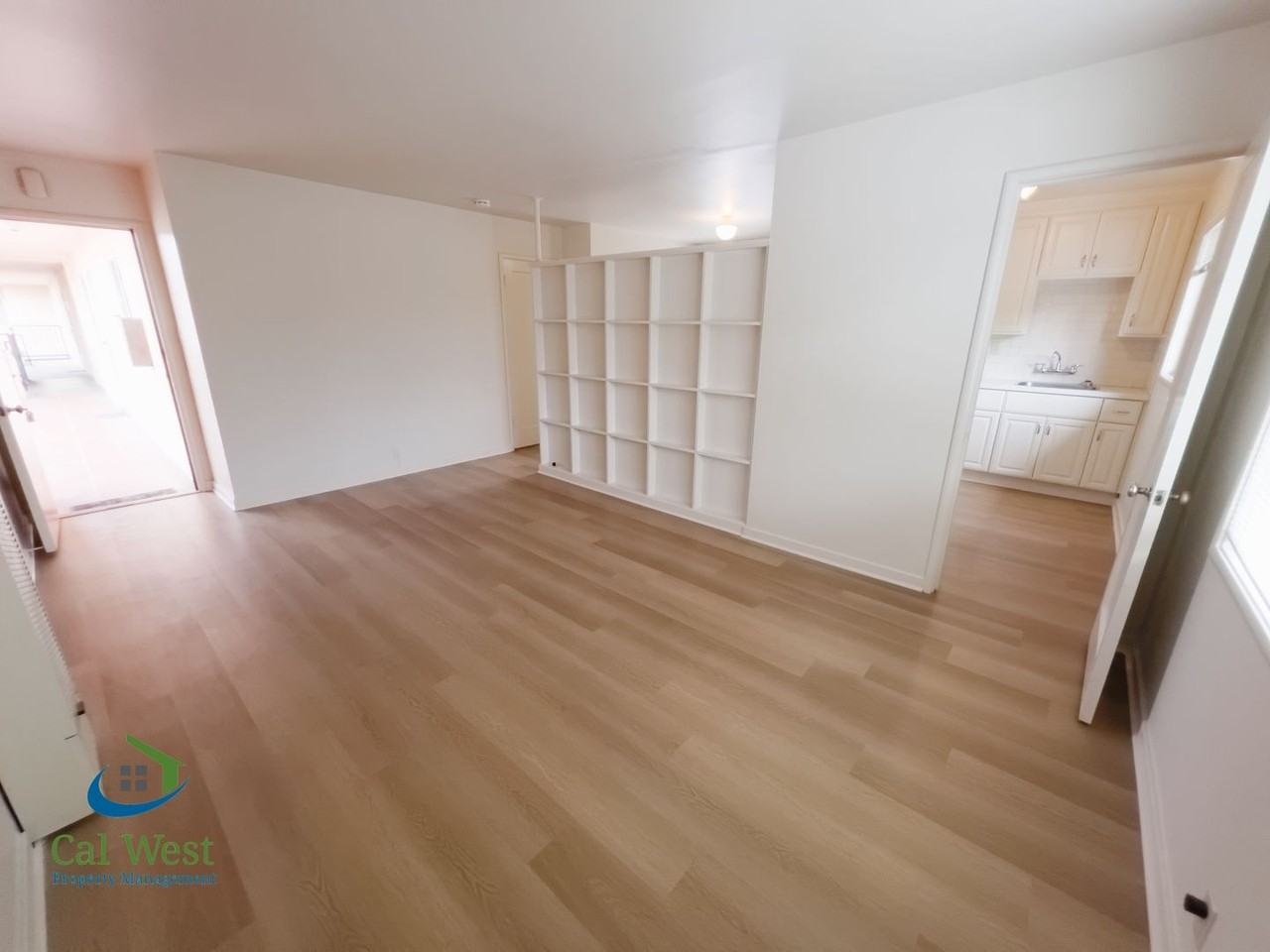 33 E Empire St #302 - Photo 3 of 12