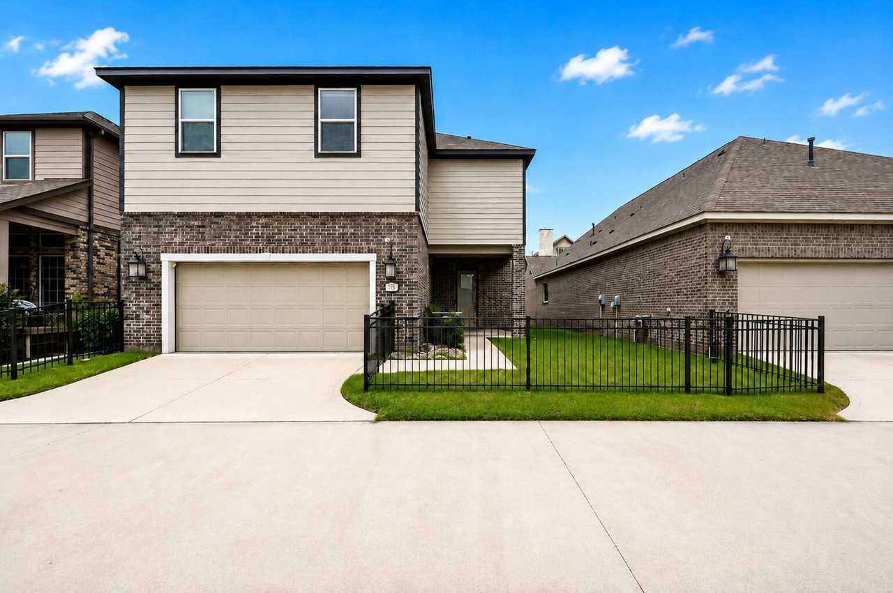 18306 Median Hills Ct - Photo 2 of 47