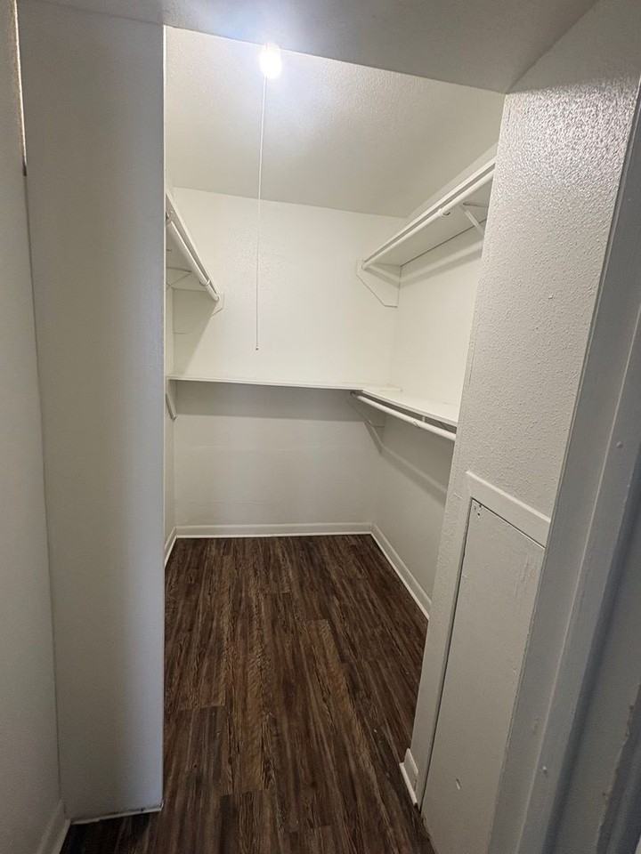 2201 Rocky Lane Rd - Photo 5 of 7