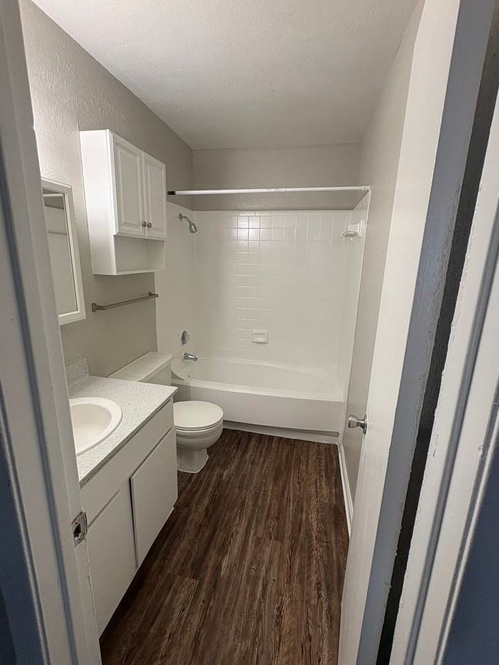 2201 Rocky Lane Rd - Photo 6 of 7