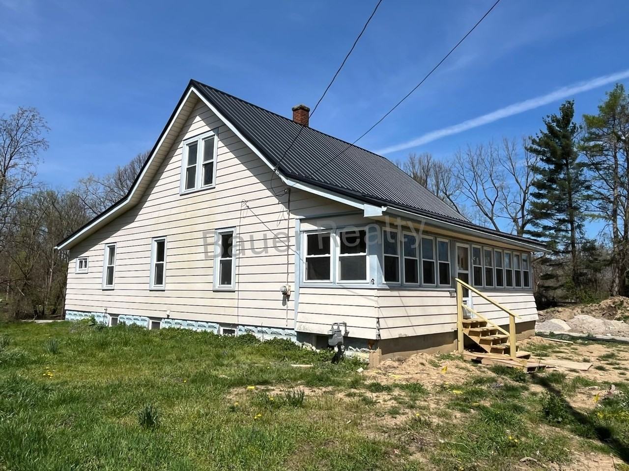 1300 Myers Ave - Photo 2 of 28