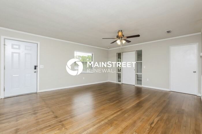 221 Edwards Ave - Photo 3 of 16