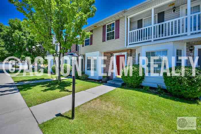 1799 W 1110 N - Photo 4 of 25