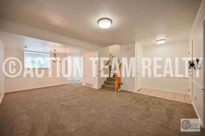 1799 W 1110 N - Photo 6 of 25