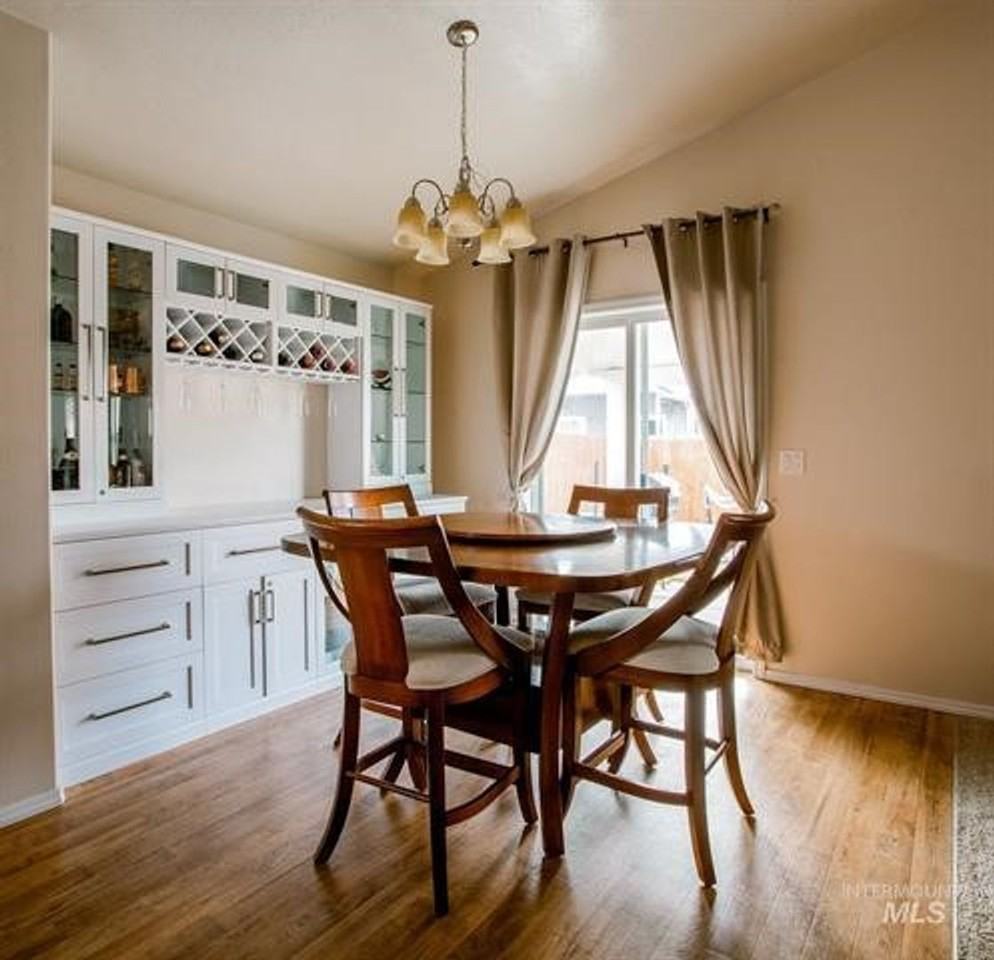 9927 W Lillywood Dr - Photo 3 of 14