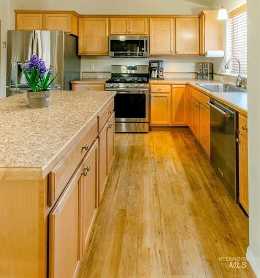 9927 W Lillywood Dr - Photo 7 of 14