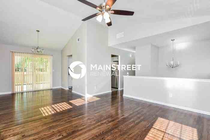 2005 Marbut Forest Dr - Photo 7 of 18