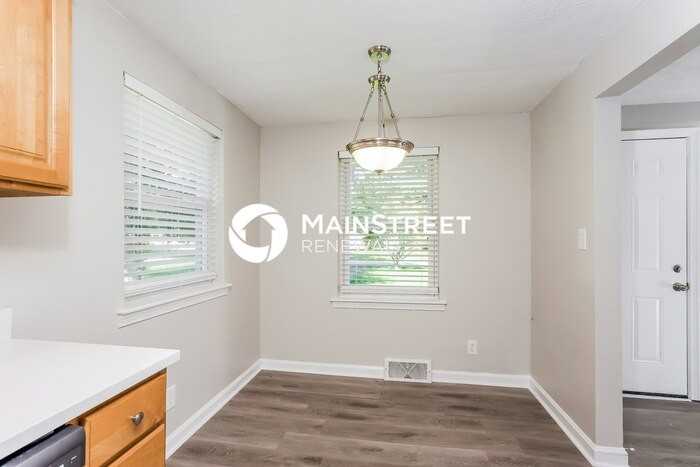 3222 Patricia Dr - Photo 6 of 15