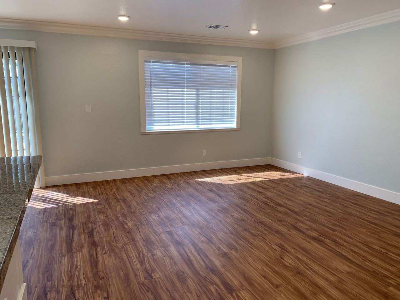 6909 Stoneman Dr - Photo 5 of 24