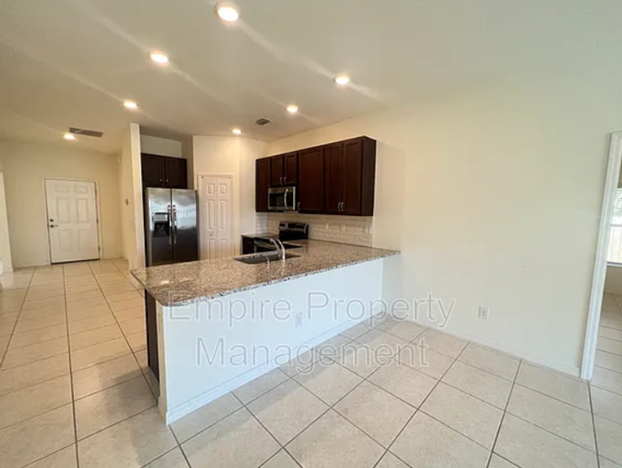 2827 Algardi Ln - Photo 5 of 15