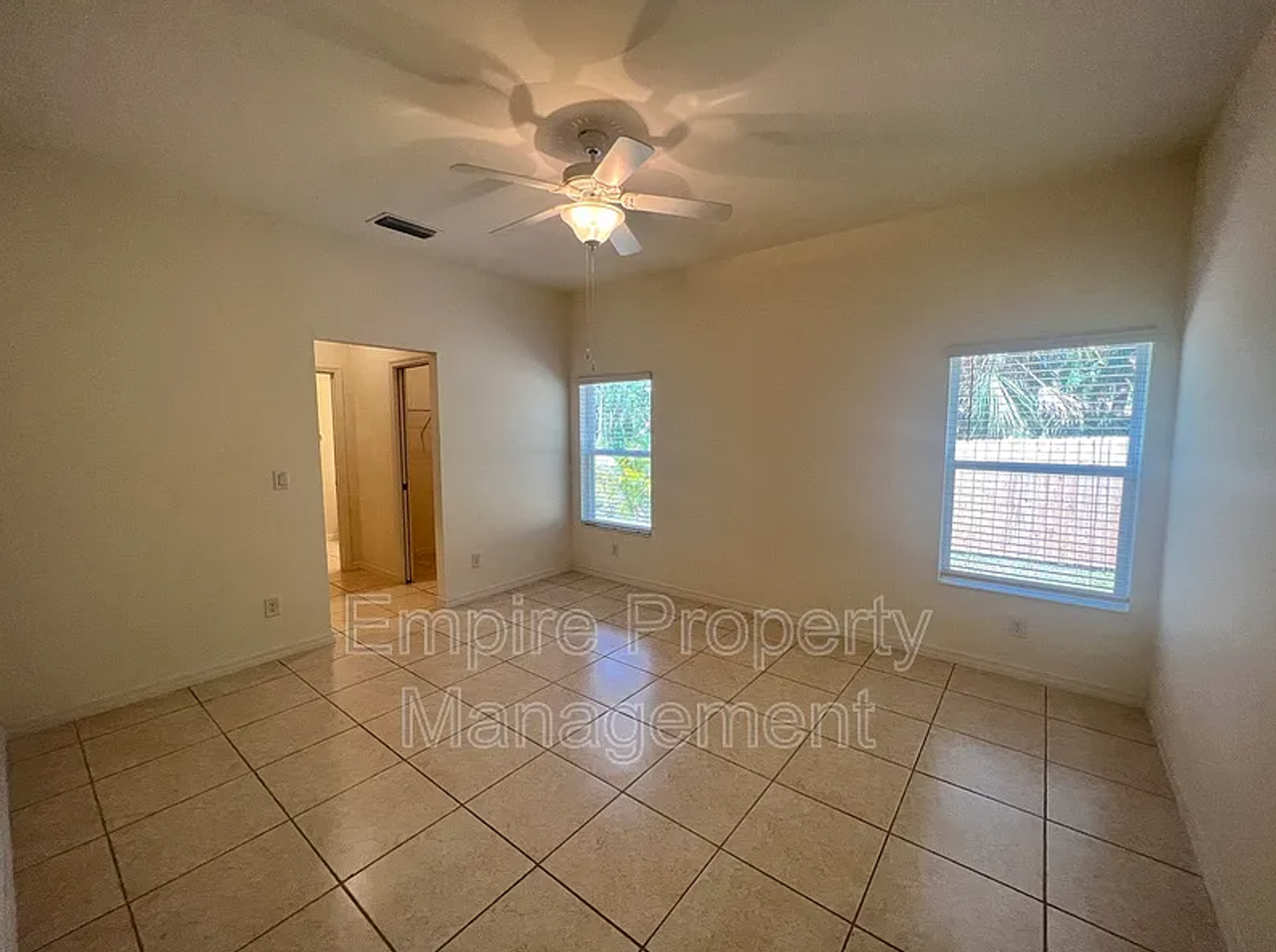 2827 Algardi Ln - Photo 7 of 15