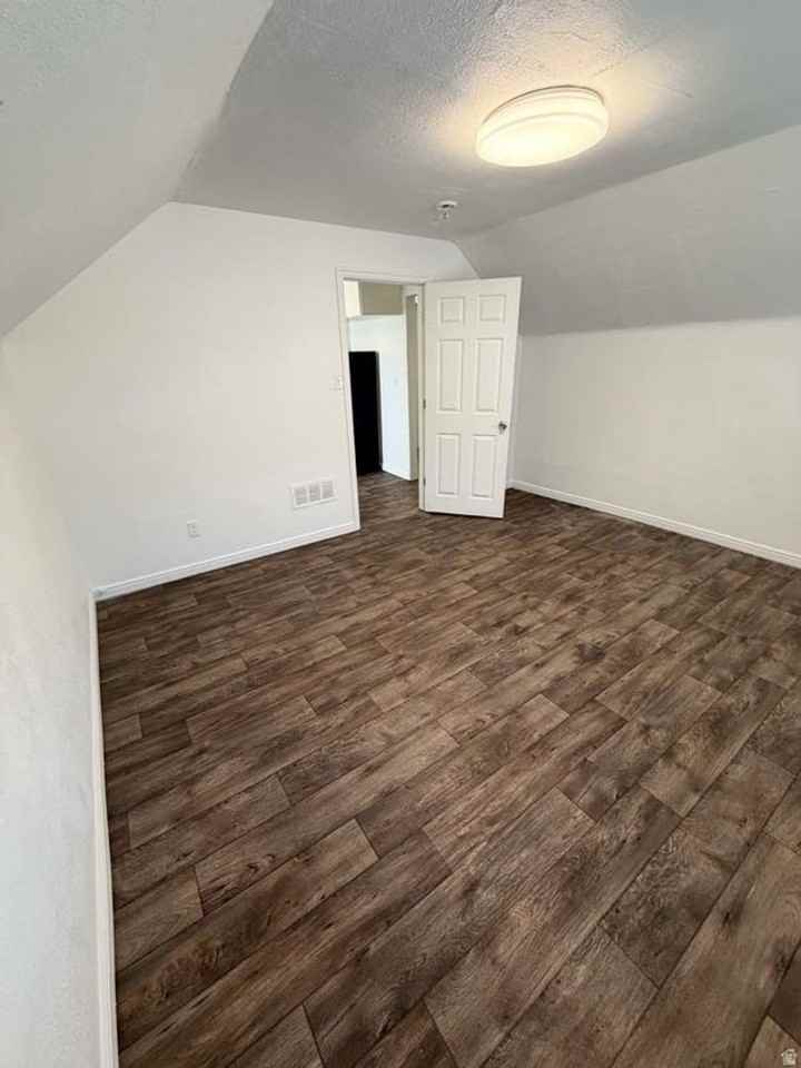 Modern Living in a Prime Salt Lake City Location - Photo 7 of 32