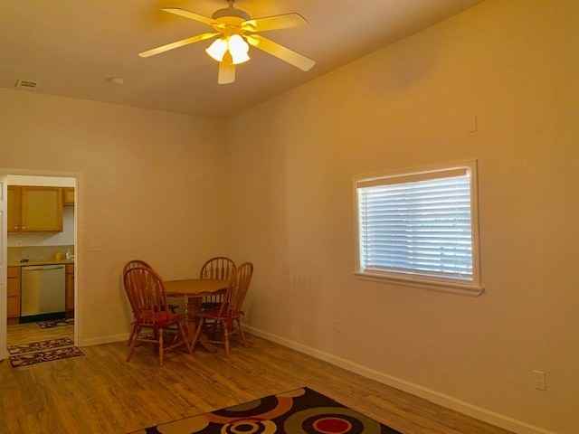 1342 Washington Ave #1342 - Photo 6 of 16