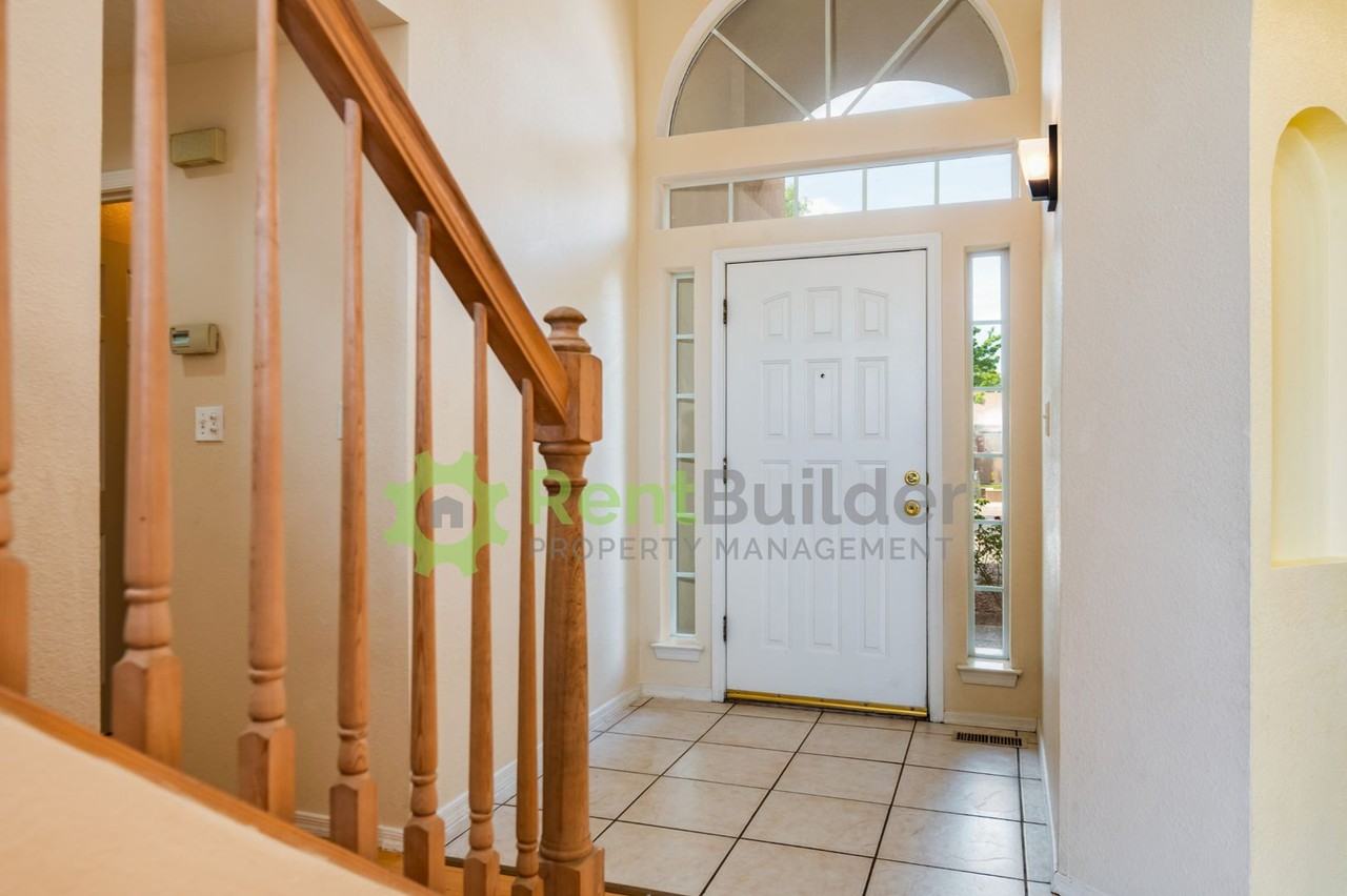 4119 Rancho Largo Rd Nw - Photo 3 of 23