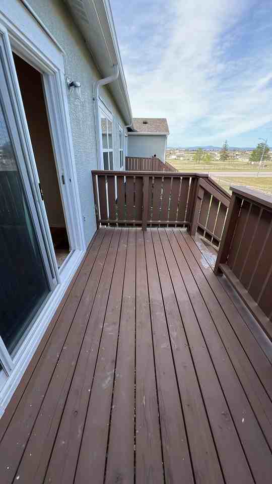 1105 Dakota Dr - Photo 2 of 8