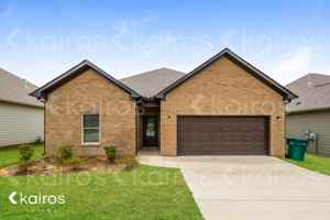 featured image of 14640 Griffin St