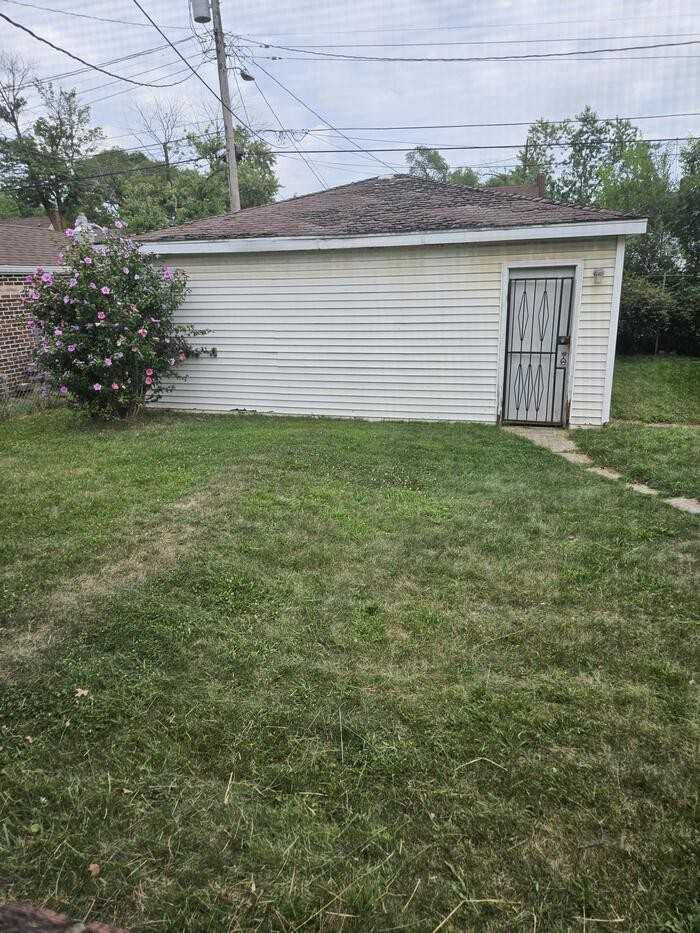 743 Hanley St - Photo 6 of 6