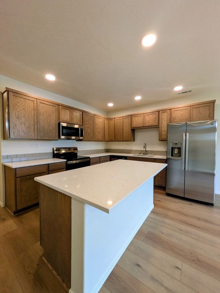 6484 W 36th Pl - Photo 4 of 15