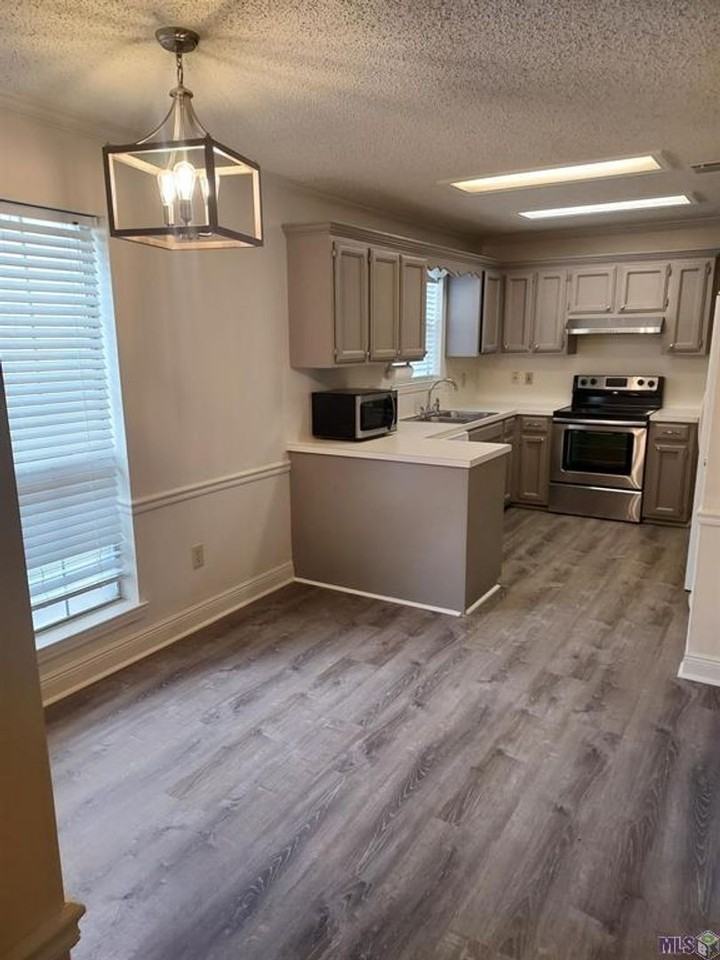 8538 Kaylynn Ave - Photo 4 of 4