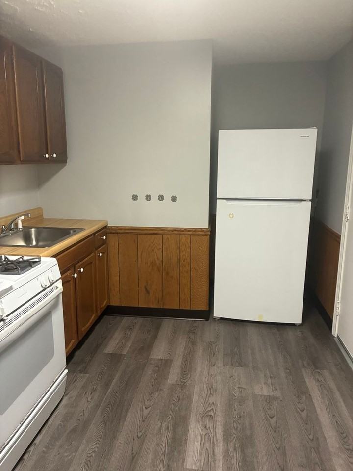 West Grandview Realty - Photo 7 of 7