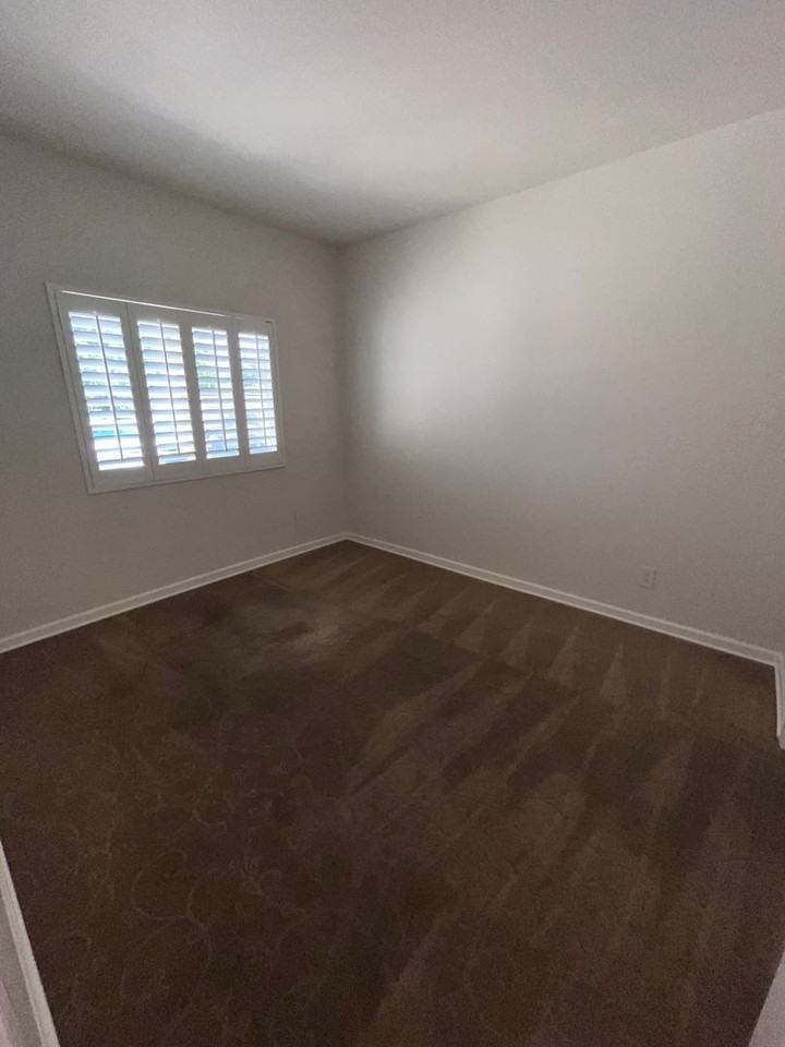 9292 Loma Ln - Photo 7 of 15