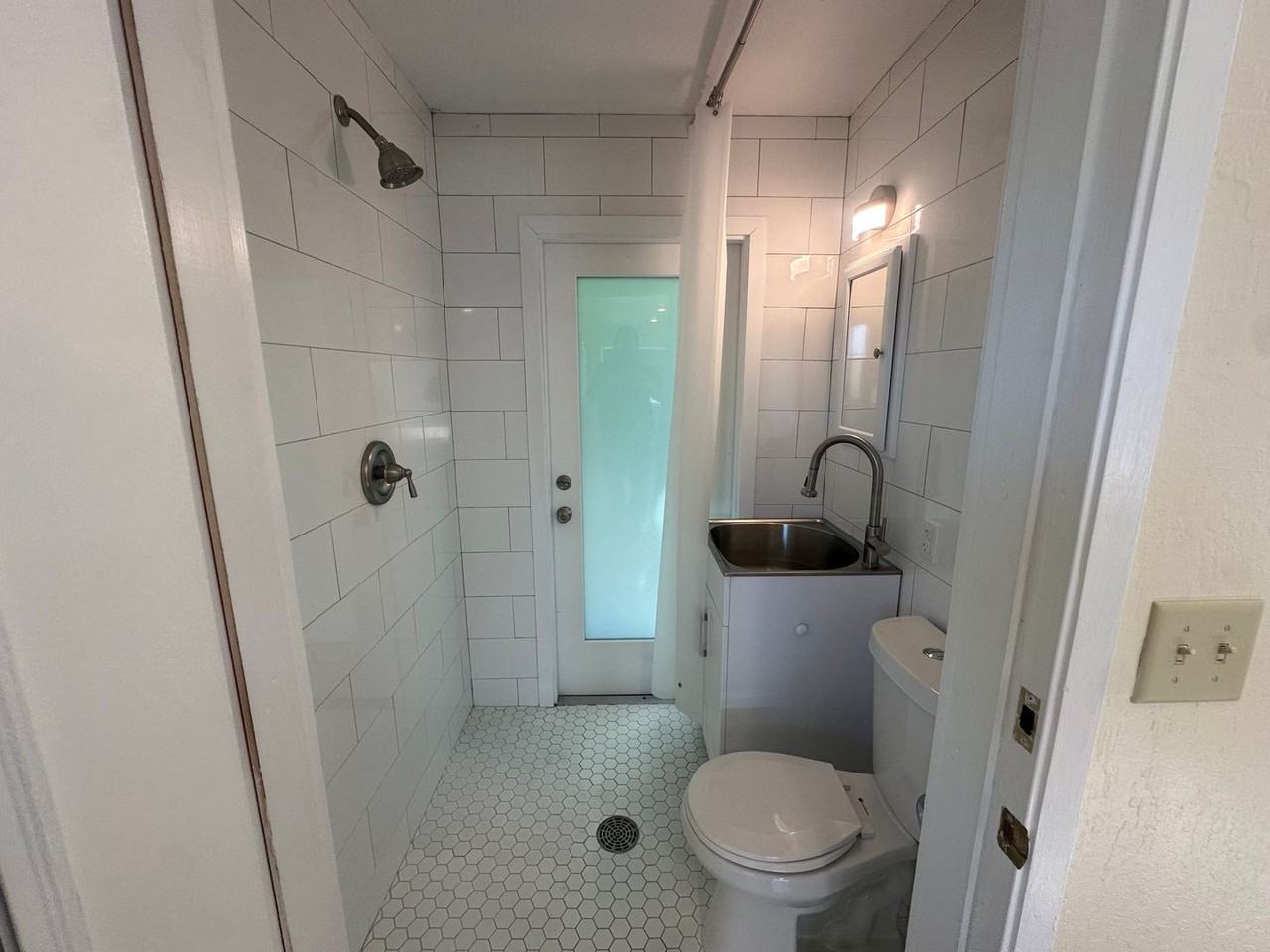9407 Bostwick Rd - Photo 5 of 20