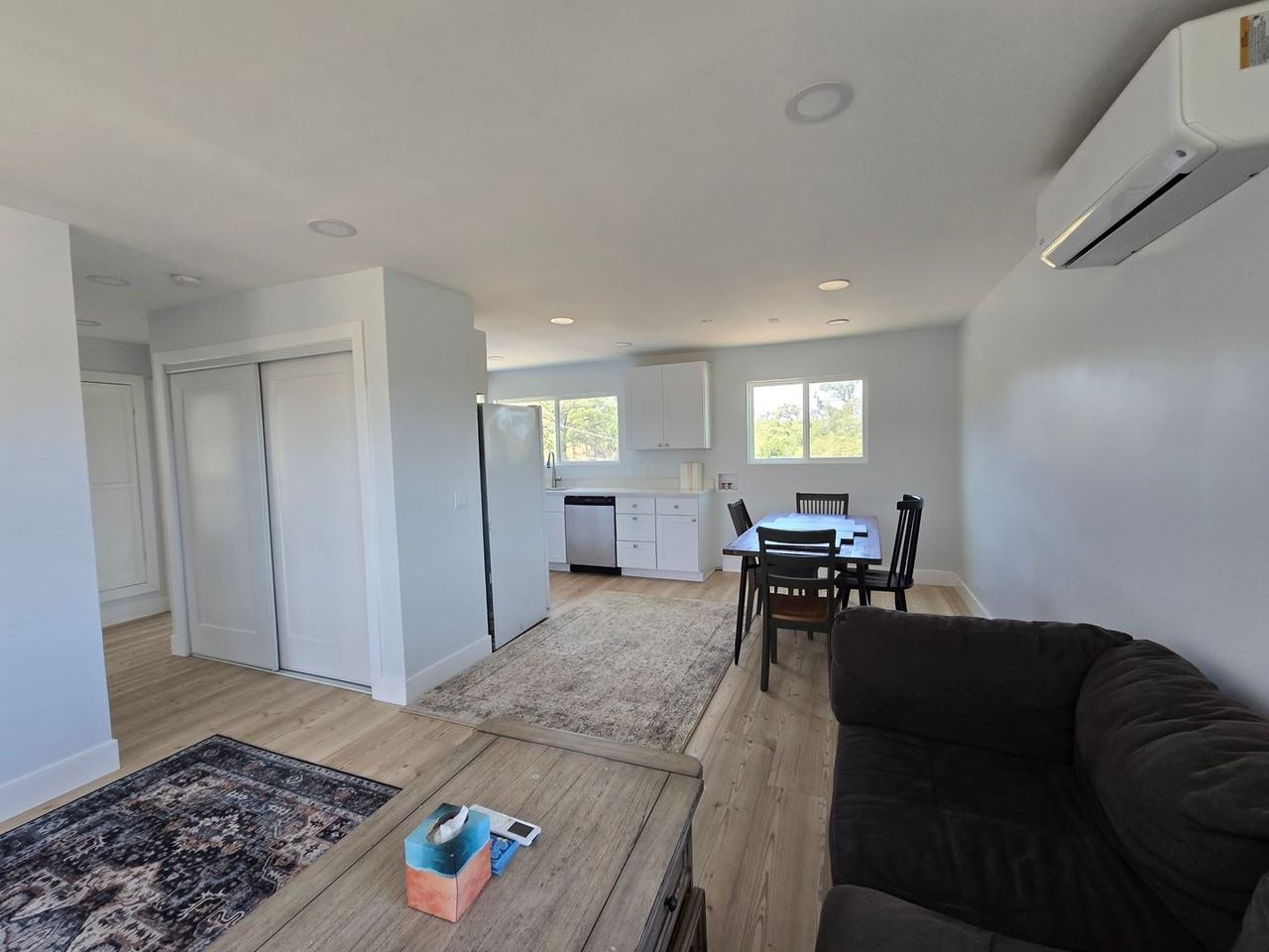 4711 Colleen Ct - Photo 2 of 33