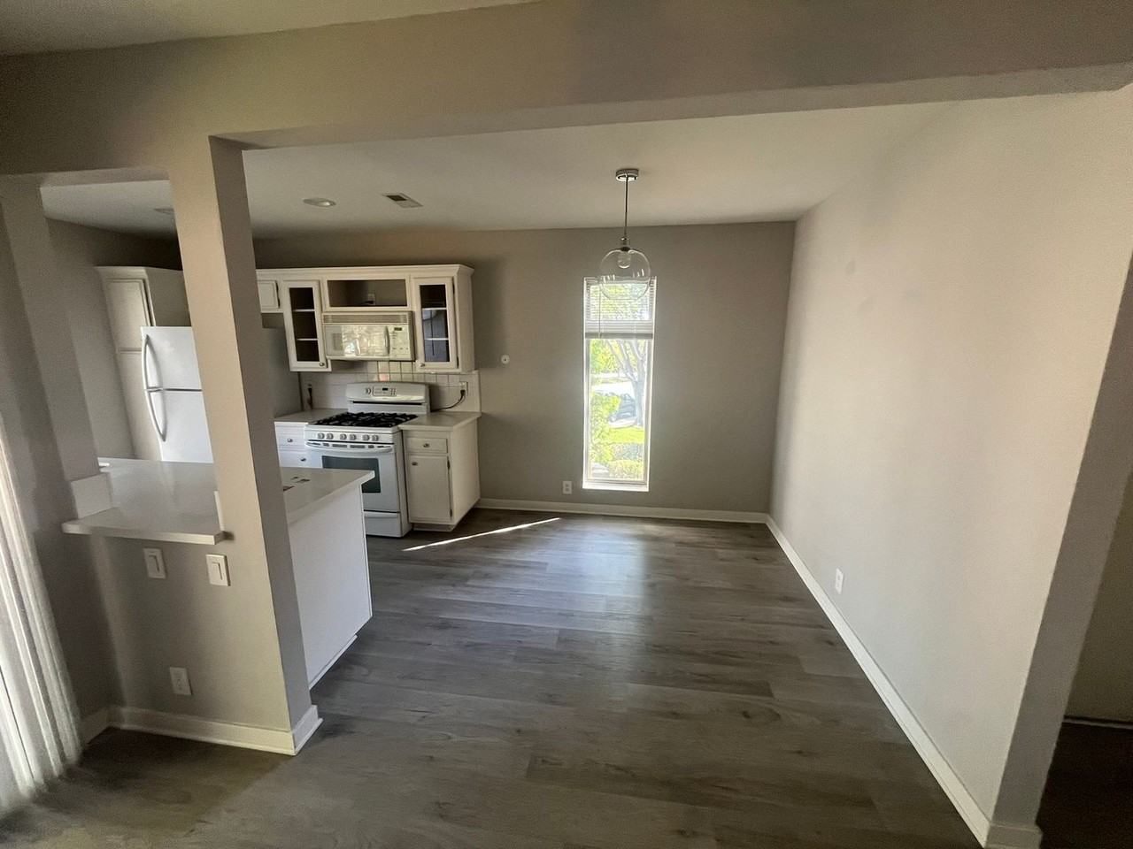 6878 Navajo Rd #20 - Photo 4 of 21