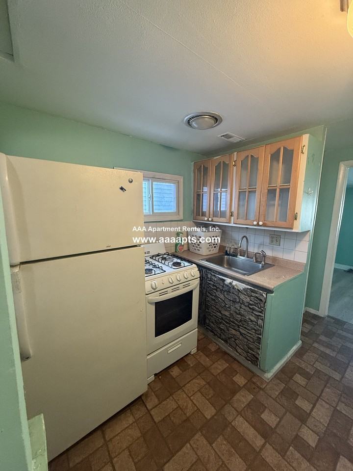 Dashwood St #1 - Photo 6 of 12