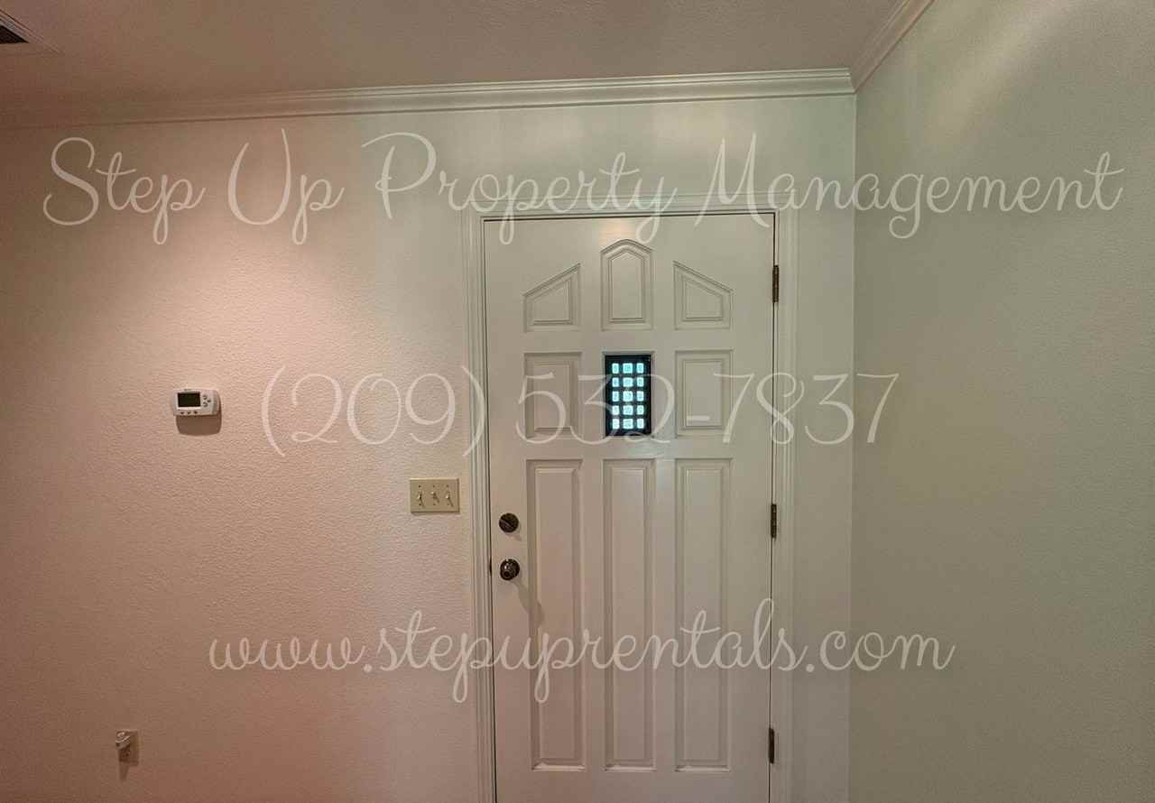 15989 Tomahawk Ct - Photo 7 of 35