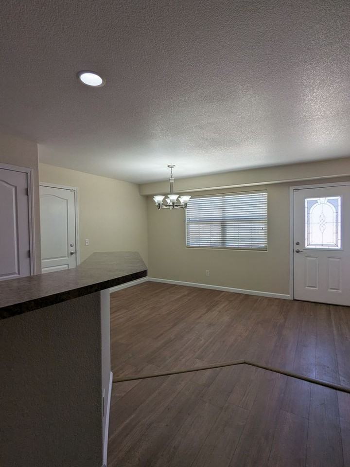 7335 Legacy Pt - Photo 6 of 20