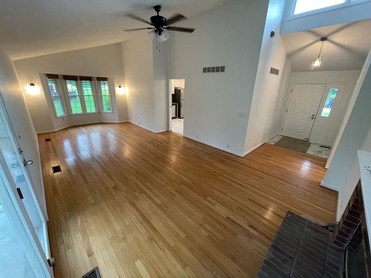 505 Ponder Dr - Photo 2 of 27
