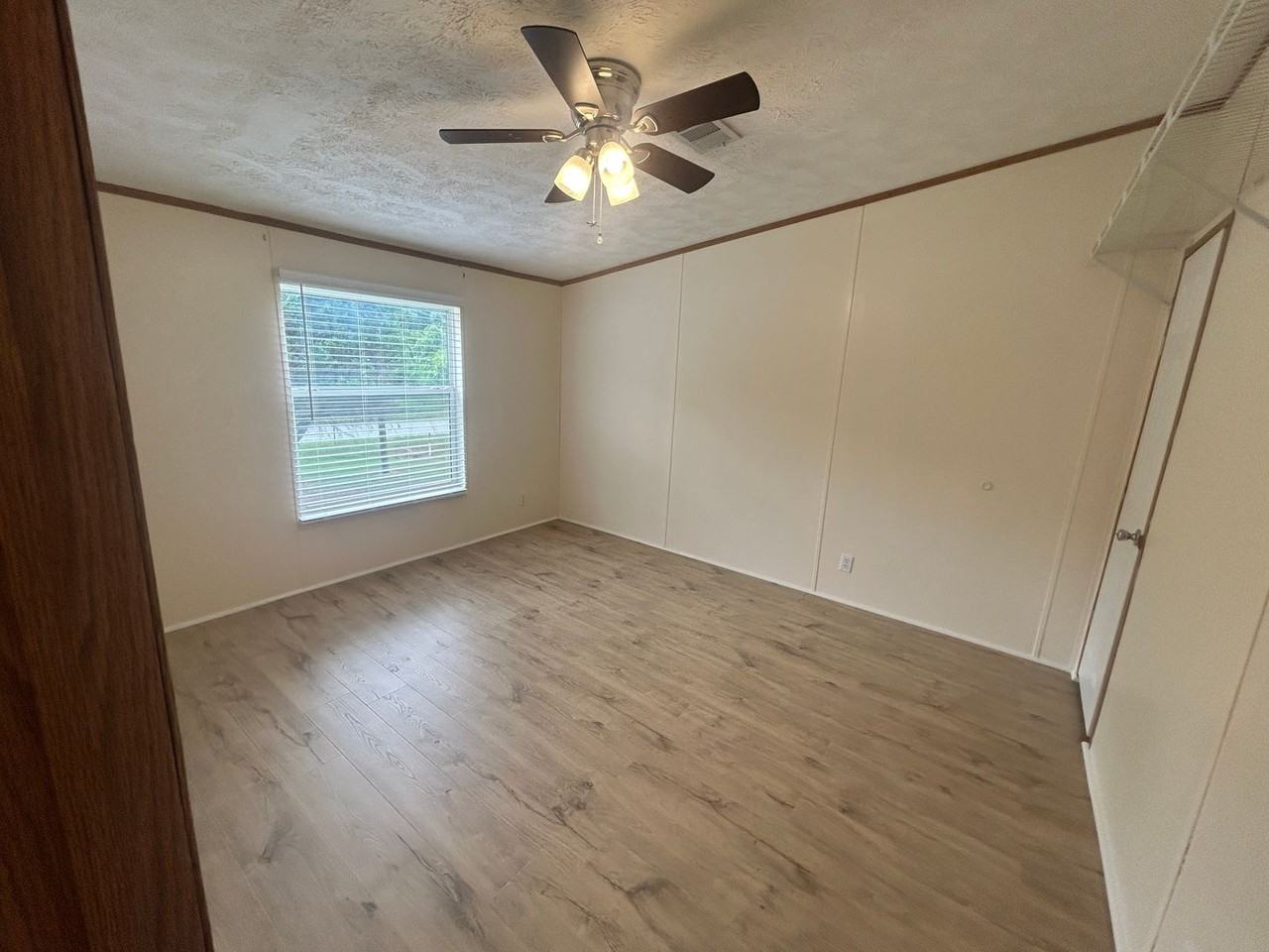 2087 Geer Hwy - Photo 6 of 39