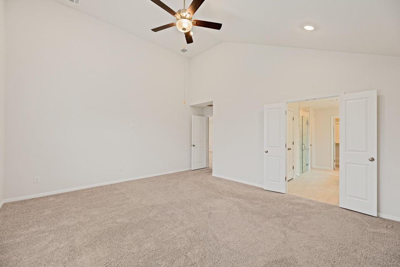 336 Windstar Rd - Photo 4 of 4