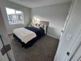 featured image of 1627 Grinnell Way