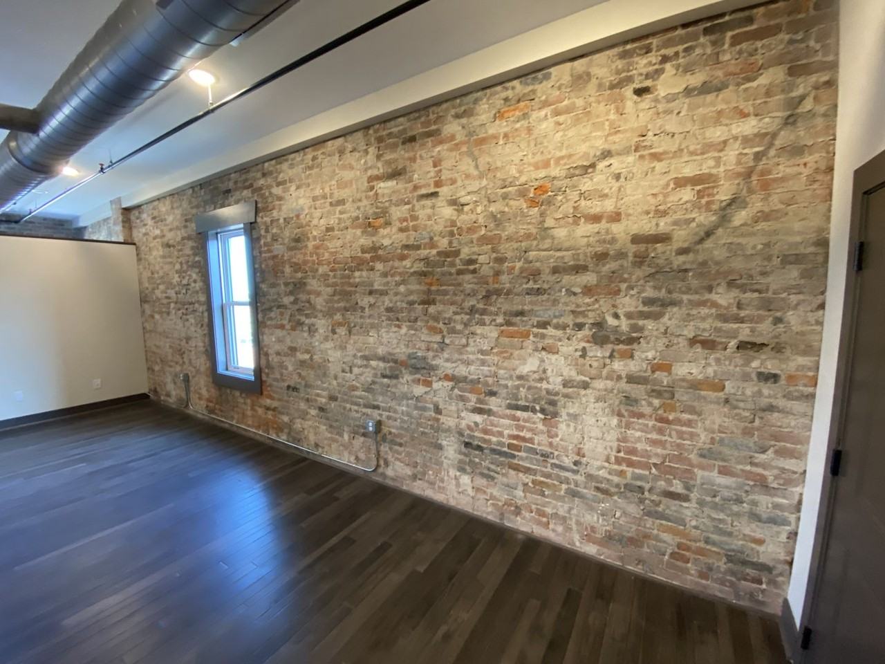 227 Broadway St - Photo 3 of 6