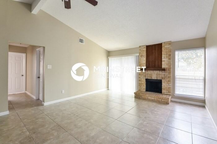 10183 Galesburg - Photo 5 of 14