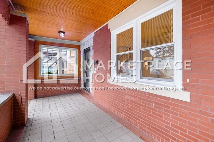 649 6th St - Photo 3 of 30