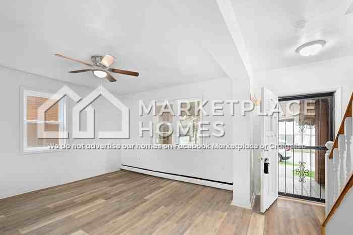 649 6th St - Photo 4 of 30