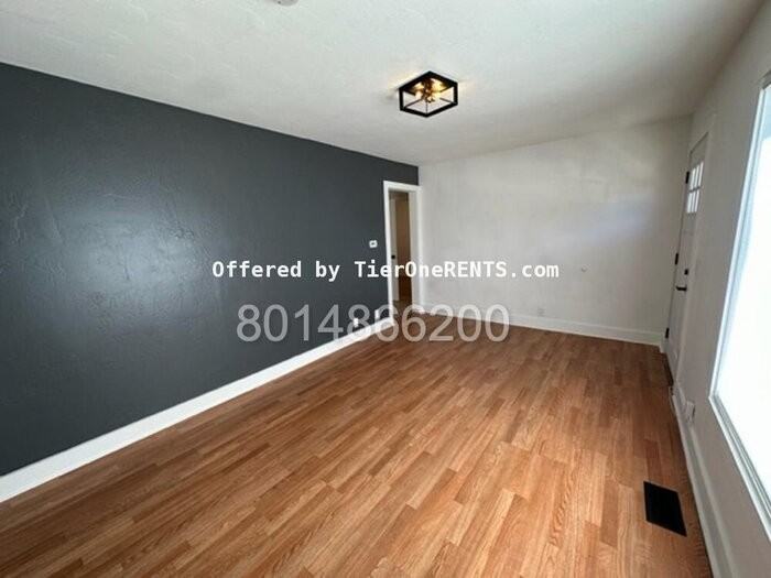 32 W Grove Ave - Photo 4 of 17