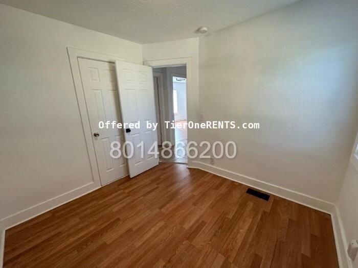32 W Grove Ave - Photo 6 of 17