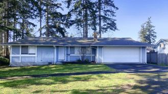 927 Nw Frigate St - Photo 1 of 1