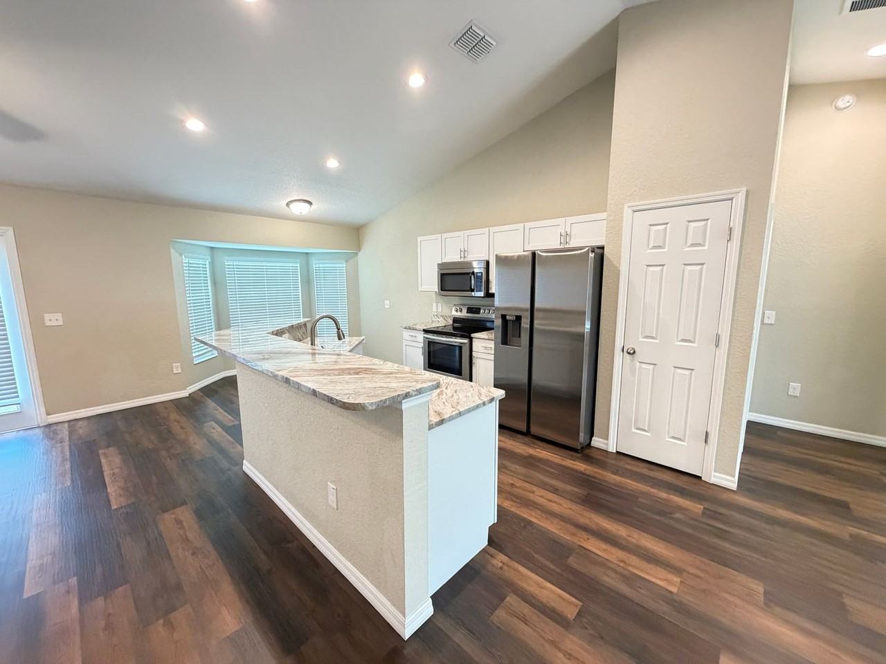 14947 Sw 24th Cir - Photo 4 of 23